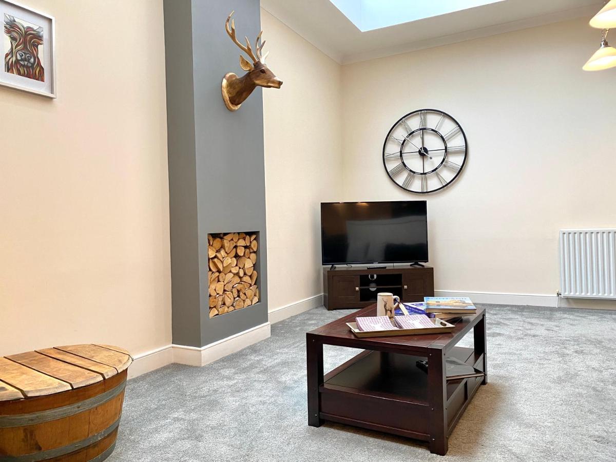 Serviced Accommodation Moray Lesmurdie House, Elgin - Free Parking, Free Wifi 外观 照片